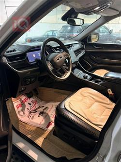 Jeep Grand Cherokee L